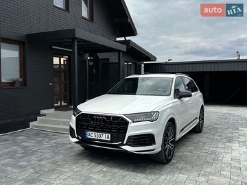 Авто Audi Q7 2019 № 8906112
