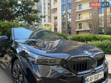 Авто BMW 5 Series 2024 № 8906118