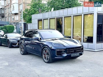 Авто Porsche Cayenne 2024 № 8906178
