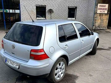 Авто Volkswagen Golf 2003 № 8906207