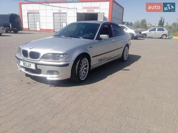 Авто BMW 3 Series 2002 № 8906311