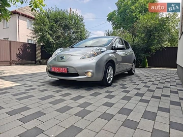 Авто Nissan Leaf 2013 № 8906323