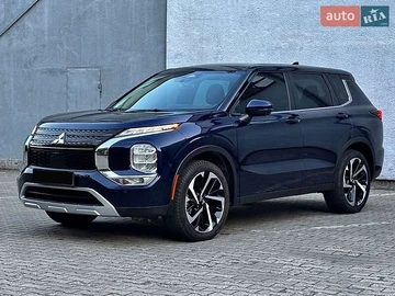 Авто Mitsubishi Outlander 2022 № 8906657