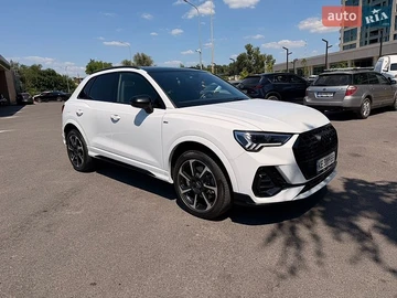 Авто Audi Q3 2021 № 8906665