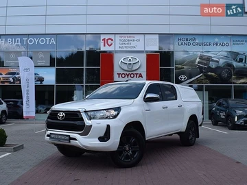 Авто Toyota Hilux 2023 № 8906737