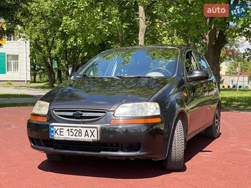 Авто Chevrolet Aveo 2004 № 8906761
