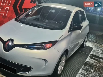 Авто Renault Zoe 2015 № 8906857