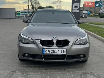 Авто BMW 5 Series 2004 № 8906957