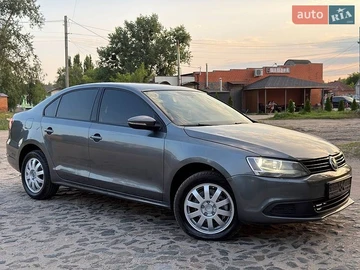 Авто Volkswagen Jetta 2012 № 8906970