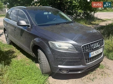 Авто Audi Q7 2006 № 8906997