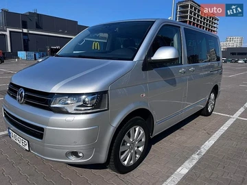 Авто Volkswagen Multivan 2012 № 8907351