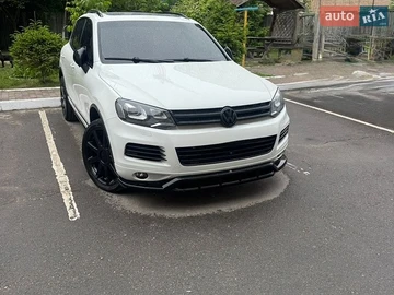 Авто Volkswagen Touareg 2012 № 8907359