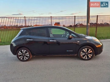 Авто Nissan Leaf 2015 № 8907722
