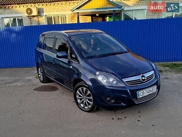 Авто Opel Zafira 2010 № 8907790