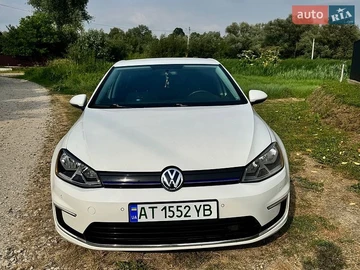 Авто Volkswagen E-Golf 2014 № 8907795