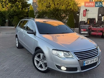 Авто Volkswagen Passat 2010 № 8907816