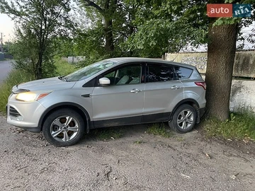 Авто Ford Escape 2015 № 8907840