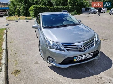 Авто Toyota Avensis 2012 № 8907844