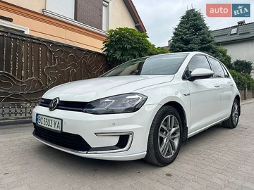 Авто Volkswagen E-Golf 2017 № 8907853