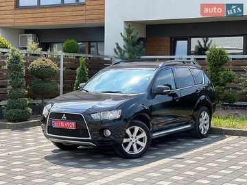 Авто Mitsubishi Outlander Xl 2012 № 8907939