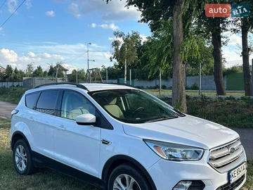 Авто Ford Escape 2018 № 8907952