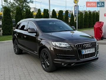 Авто Audi Q7 2013 № 8908134