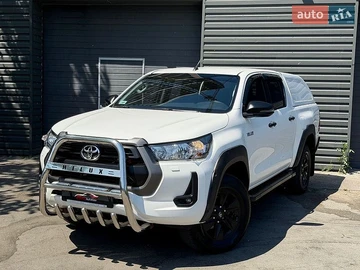 Авто Toyota Hilux 2021 № 8908205
