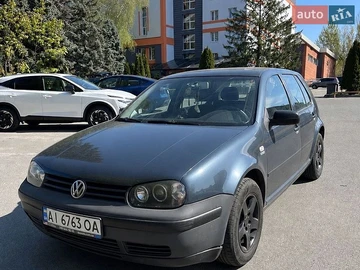 Авто Volkswagen Golf 2002 № 8908257