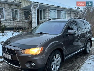 Авто Mitsubishi Outlander Xl 2011 № 8908300