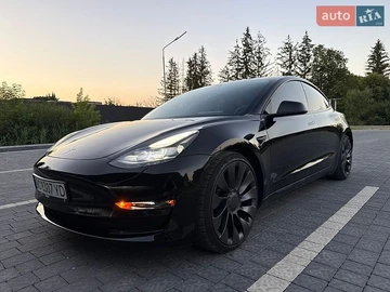 Авто Tesla Model 3 2021 № 8908327