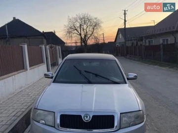 Авто Skoda Superb 2003 № 8908422