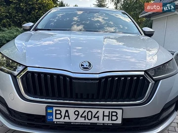 Авто Skoda Octavia 2023 № 8908475