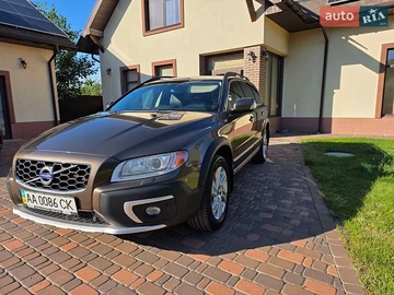 Авто Volvo Xc70 2013 № 8908515