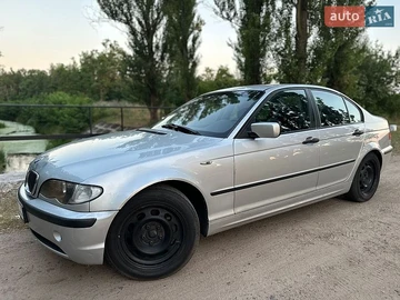 Авто BMW 3 Series 2004 № 8908561