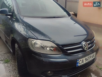 Авто Volkswagen Golf Plus 2006 № 8908570