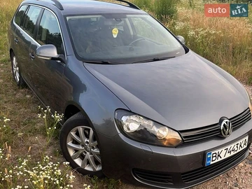 Авто Volkswagen Golf 2010 № 8908604