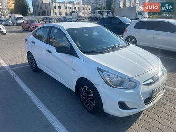Авто Hyundai Accent 2013 № 8908746