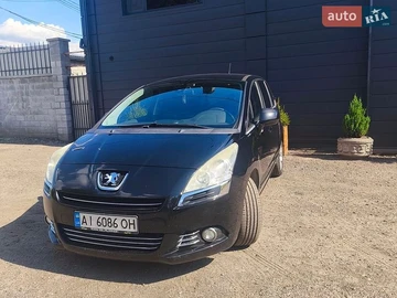 Авто Peugeot 5008 2012 № 8908747