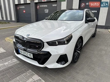 Авто BMW I5 2023 № 8908911