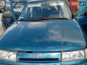 Авто ВАЗ 2110 2005 № 8908915