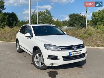 Авто Volkswagen Touareg 2012 № 8909152