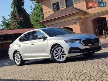 Авто Skoda Octavia 2022 № 8909160