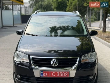 Авто Volkswagen Touran 2007 № 8909287