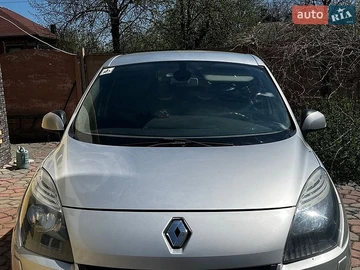 Авто Renault Scenic 2010 № 8909291