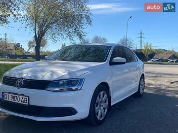 Авто Volkswagen Jetta 2012 № 8909306