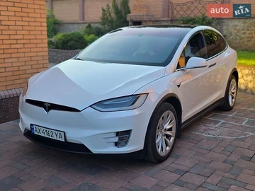 Авто Tesla Model X 2016 № 8909606