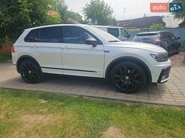 Авто Volkswagen Tiguan 2020 № 8909683
