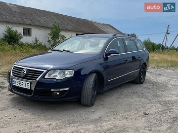Авто Volkswagen Passat 2010 № 8909828