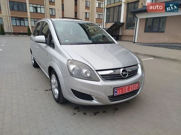 Авто Opel Zafira 2010 № 8909845