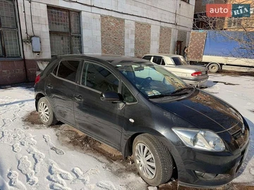 Авто Toyota Auris 2007 № 8909847